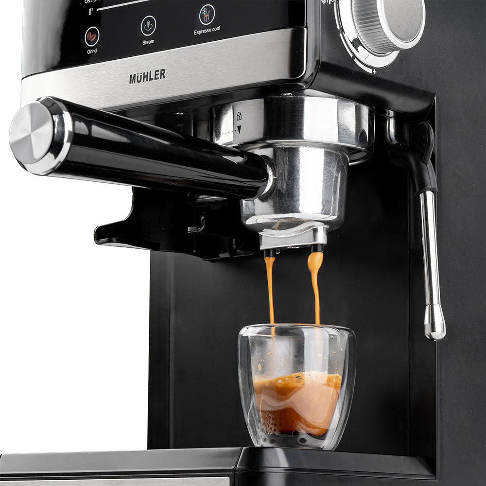 MÛHLER Espressomaskin med 20 bar tryck, kvarn och mjölkskummare